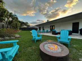 The Sun House - 3 Bed, 2 Bath, Private Pool, Fire Pit, Huge Backyard